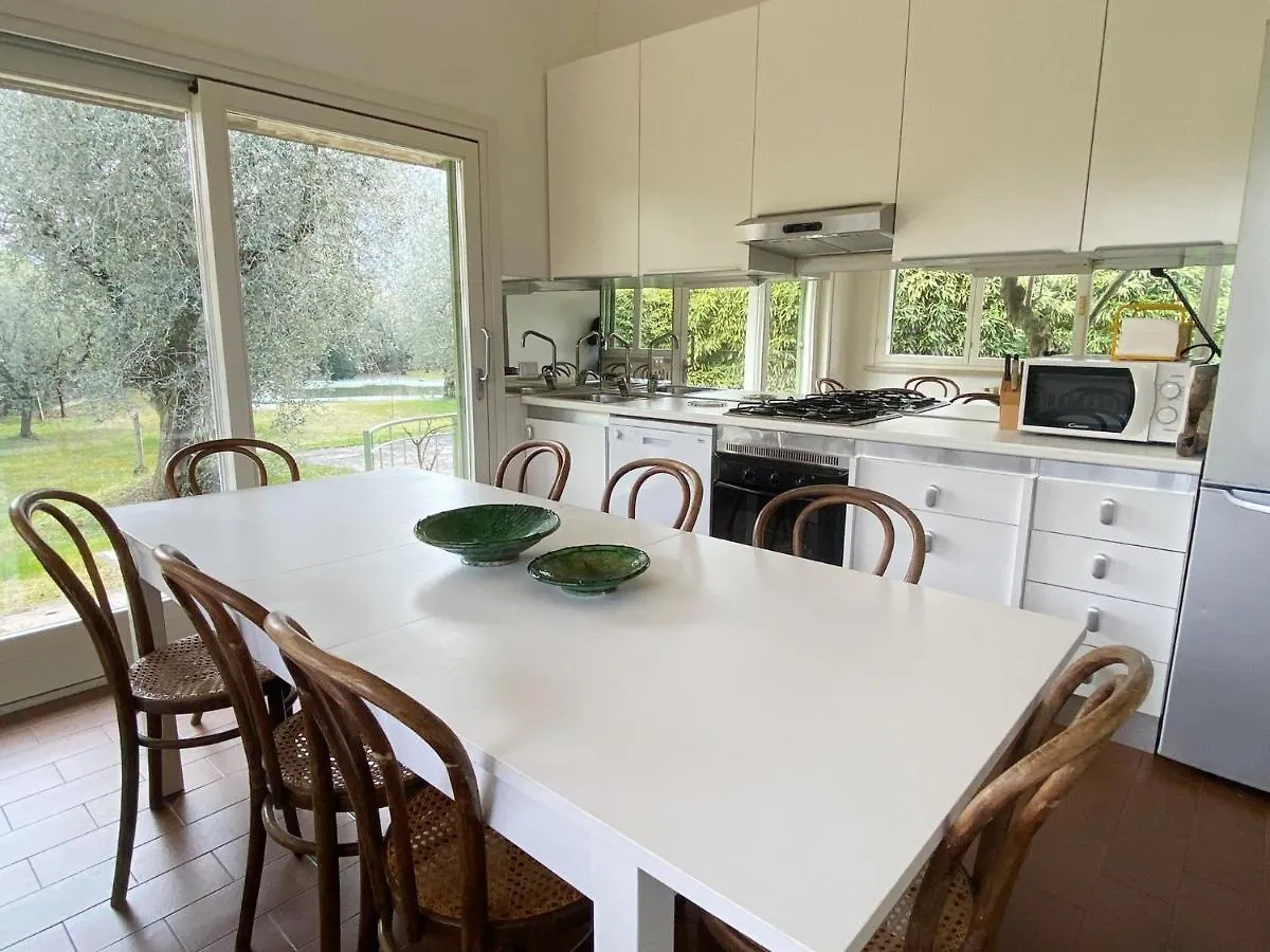 Villa Sweet Flower - With Private Pool And Garden Manerba del Garda